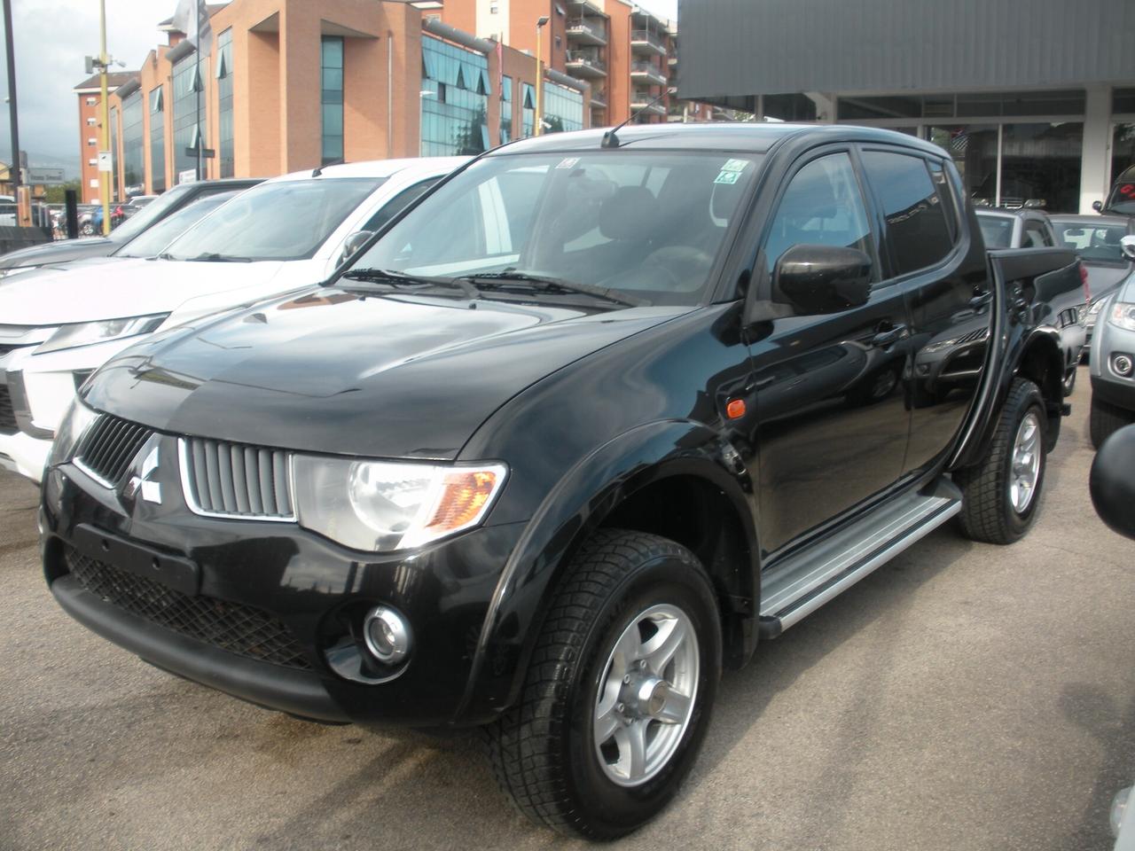 Mitsubishi L200 2.5 DI-D/136CV DC Intense DPF