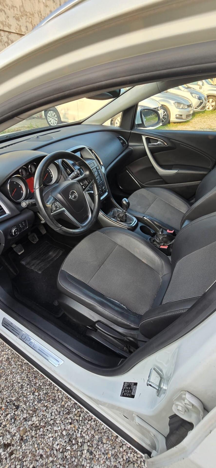 Opel Astra 1.7 CDTI 125CV 5 porte Cosmo