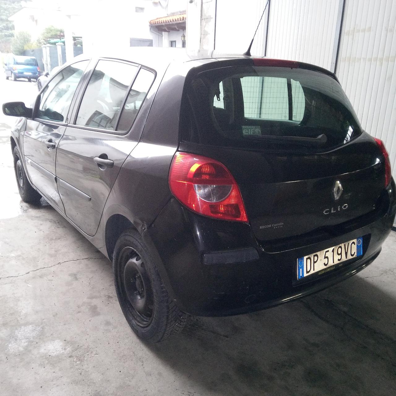 Renault Clio 1.2 16V 5 porte Dynamique