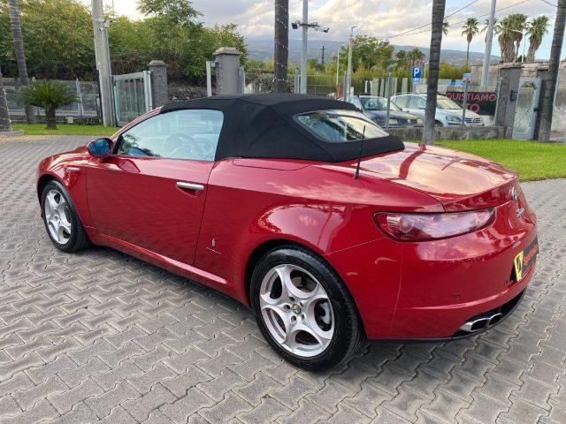 ALFA ROMEO Spider 2.4 JTDm 210CV