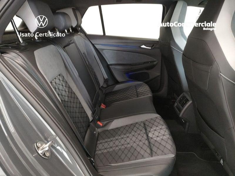 Volkswagen Golf 1.5 eTSI 150 CV EVO ACT DSG R-Line