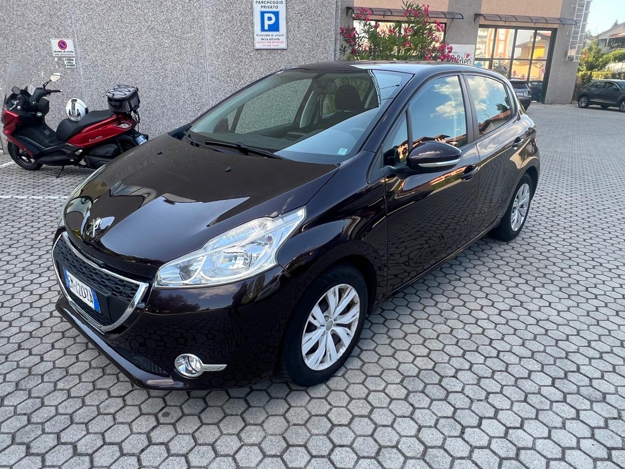 Peugeot 208 1.2 VTi 82 CV 5 porte Active