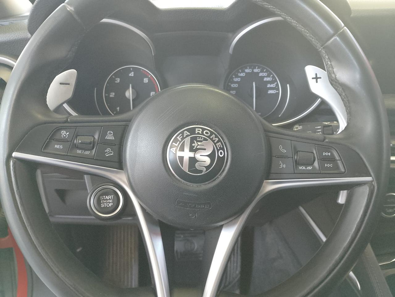 Alfa Romeo Stelvio 2.2 Turbo Diesel 160CV AT8 RWD Sport-Tech