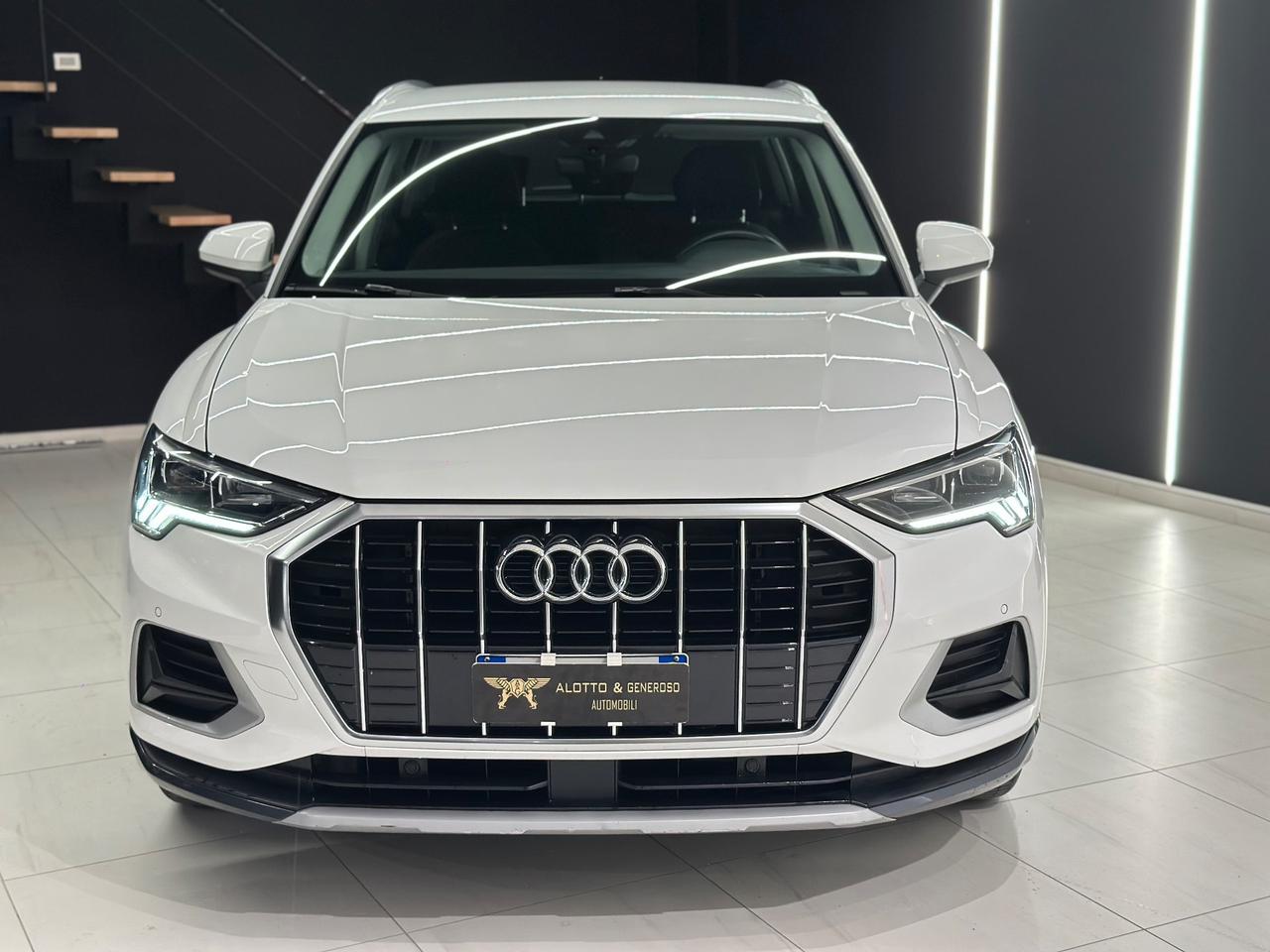Audi Q3 35 TDI 2.0 150 CV Business Advanced 12.2018