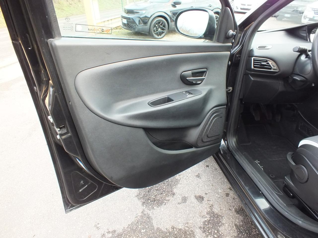 LANCIA YPSILON 1.3 MJT 16V 95 CV 5/P ELEFANTINO