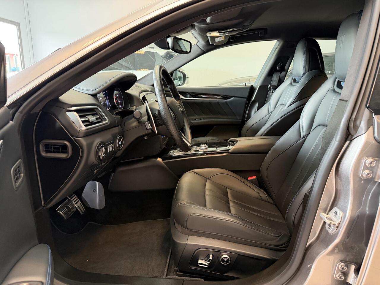 Maserati Ghibli L4 330 CV MHEV Gransport