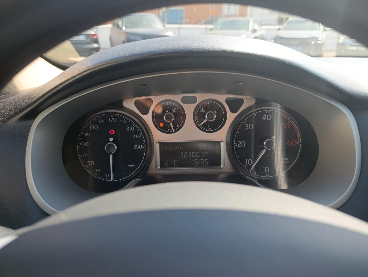 Lancia Delta 1.6 MJT DPF Platino