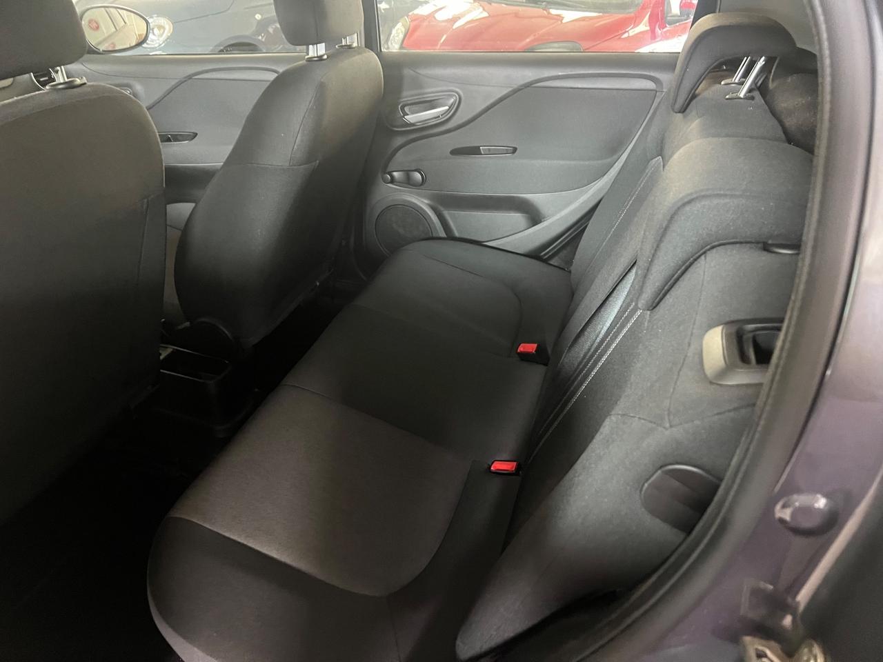 Fiat Punto 1.4 8V 5 porte Natural Power Street