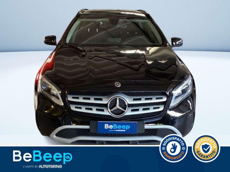 Mercedes-Benz GLA 200 D BUSINESS AUTO