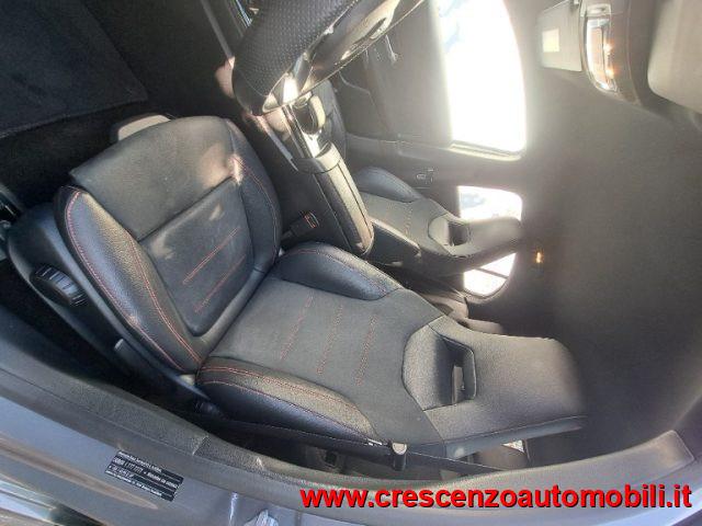 MERCEDES-BENZ A 180 d Automatic Premium