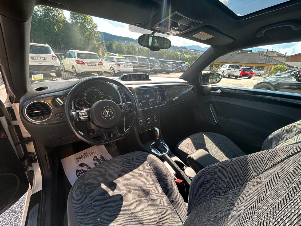 Volkswagen Maggiolino 2.0 TSI DSG Sport