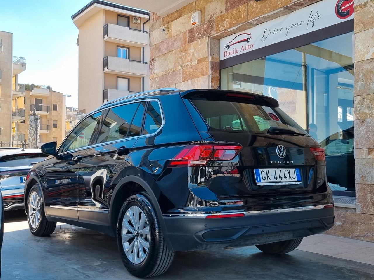 Volkswagen Tiguan II 2021 2.0 tdi Life 122cv