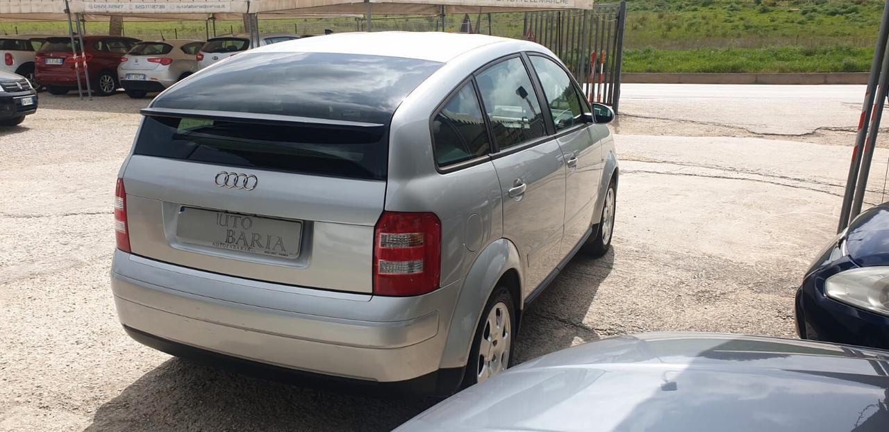 Audi A2 1.4 16V Comfort