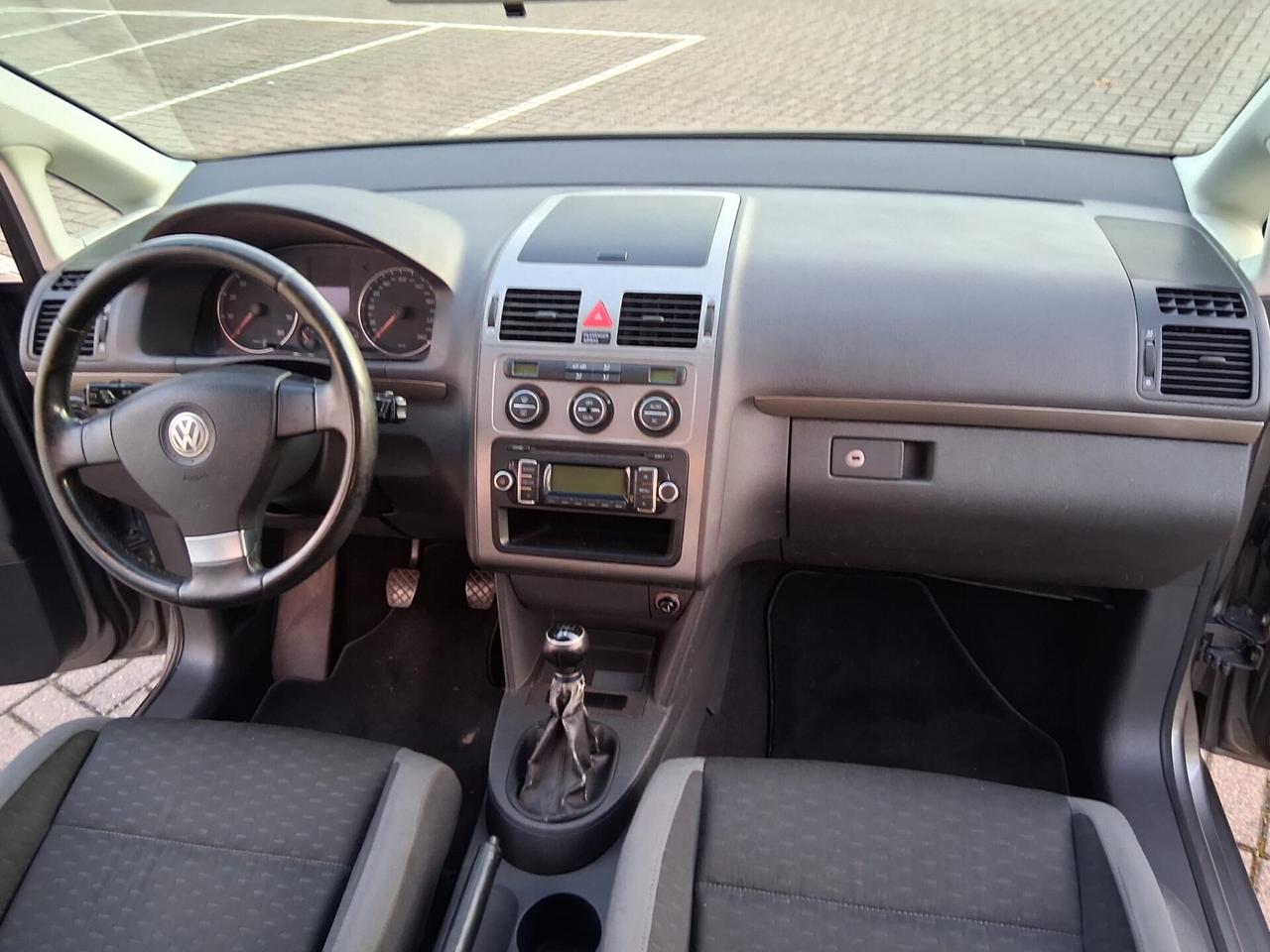 Volkswagen Touran 2.0 Highline Ecofuel Cel 3201471147