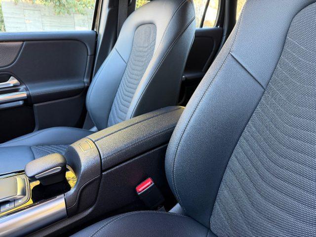 MERCEDES-BENZ GLA 180 136CV SPORT AUTOMATIC KM-49.000 TAGLAINDATI!