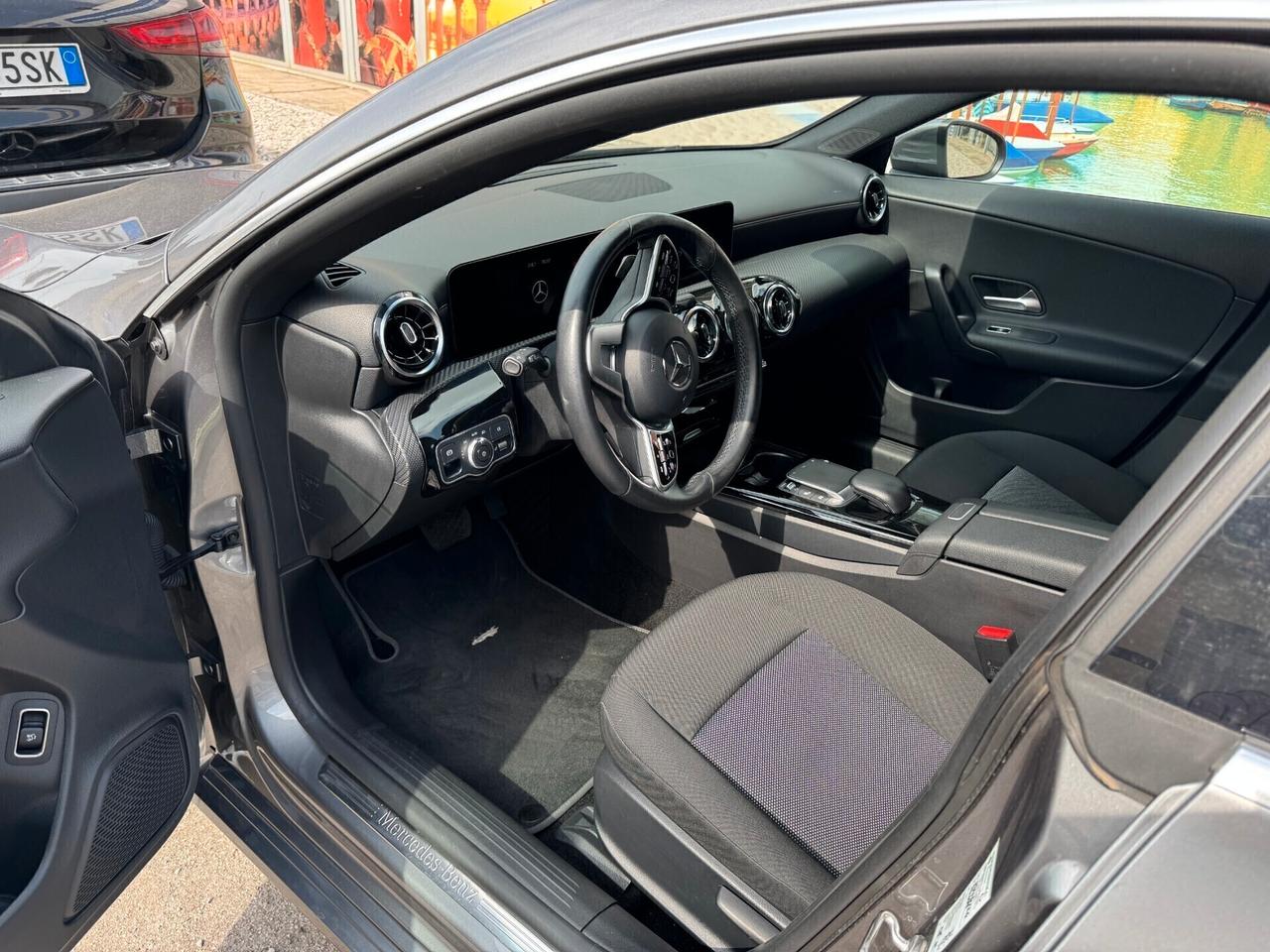 Mercedes-benz CLA 200 d Automatic Shooting Brake Executive