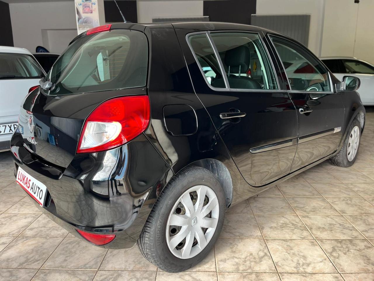 Renault Clio 1.2 16V 5 porte GPL Dynamique