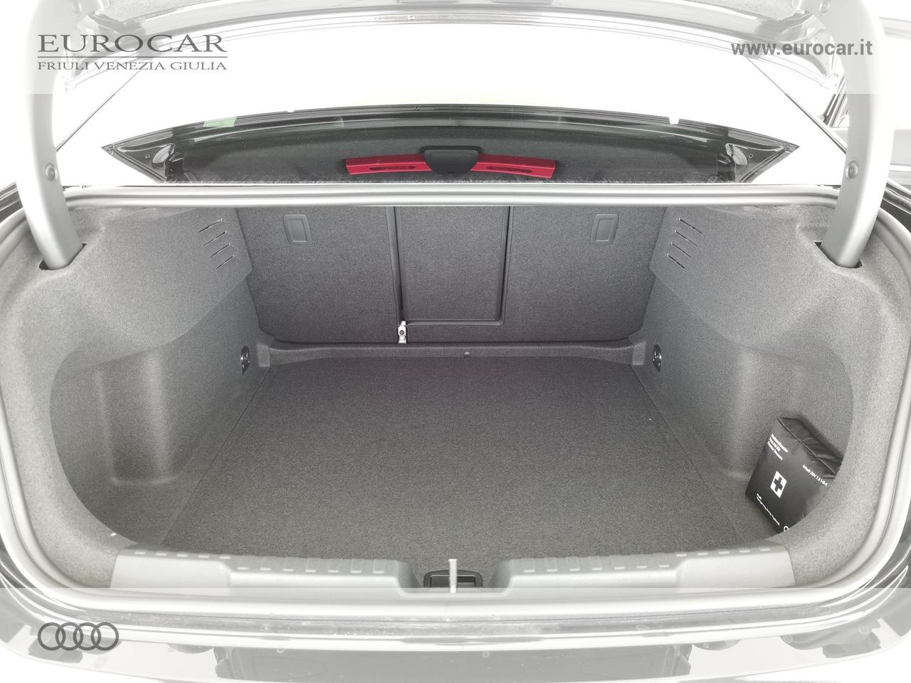 Audi A3 sedan 35 1.5 tfsi mhev s line edition s-tronic