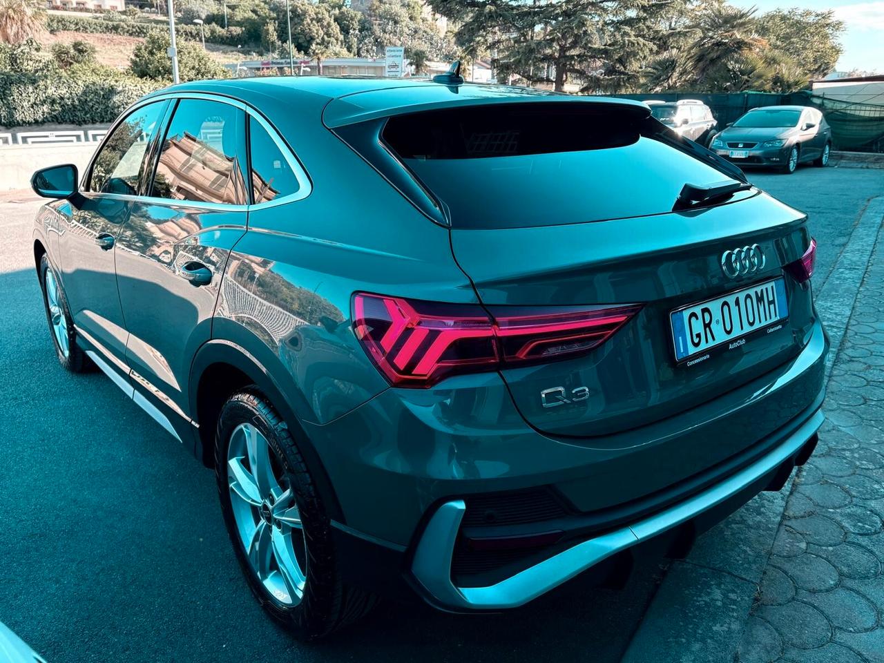 Audi Q3 35 TDI S-tronic S-line edition