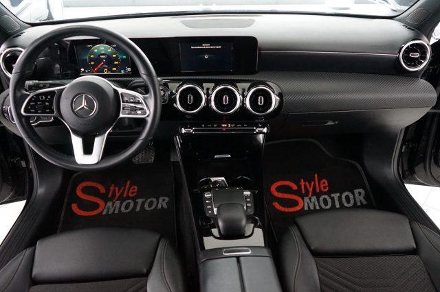 MERCEDES-BENZ A 180 d Automatic Business UFFICIALE UNIPROP.