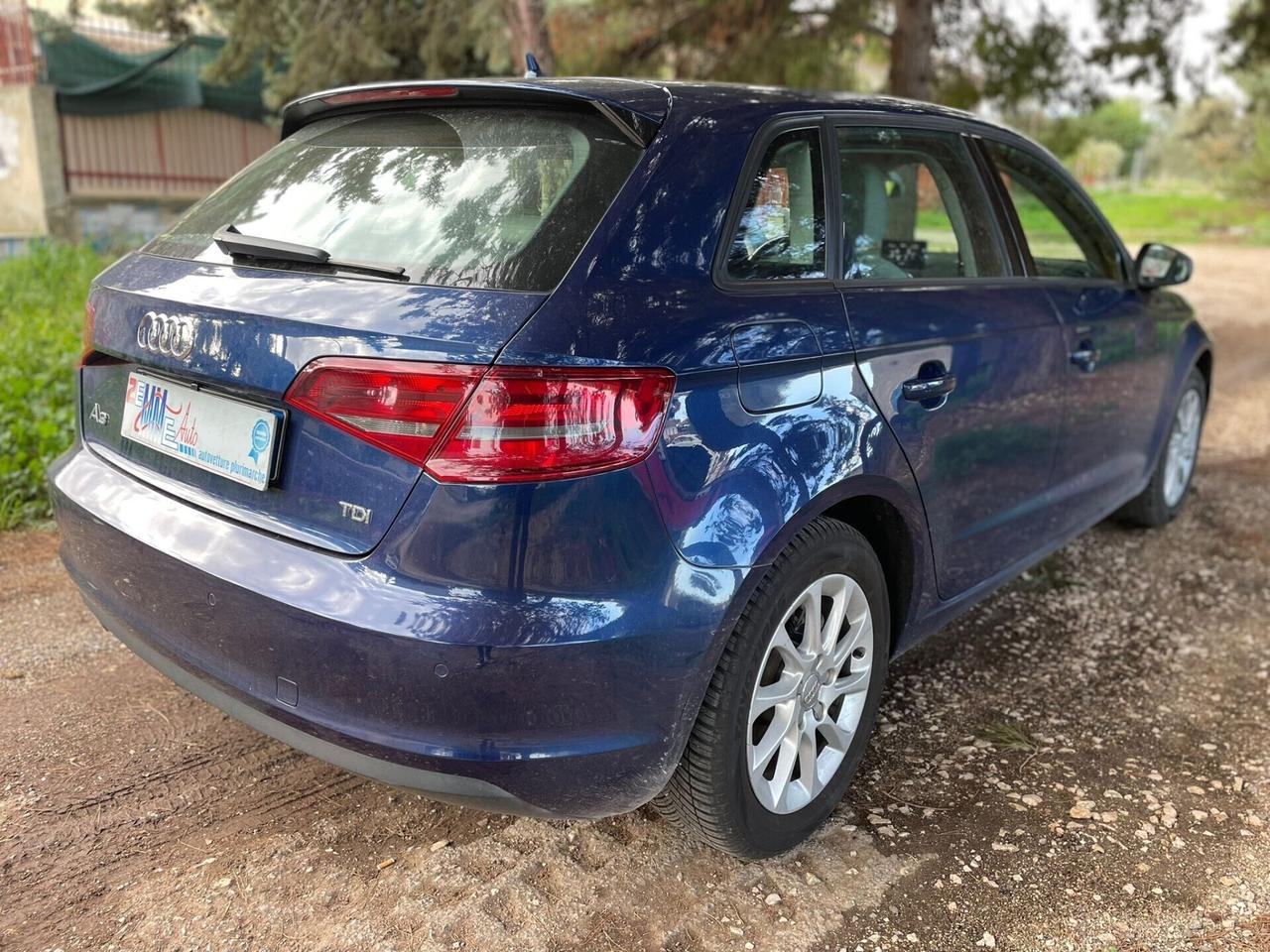 Audi A3 1.6 TDI clean diesel S tronic Ambition