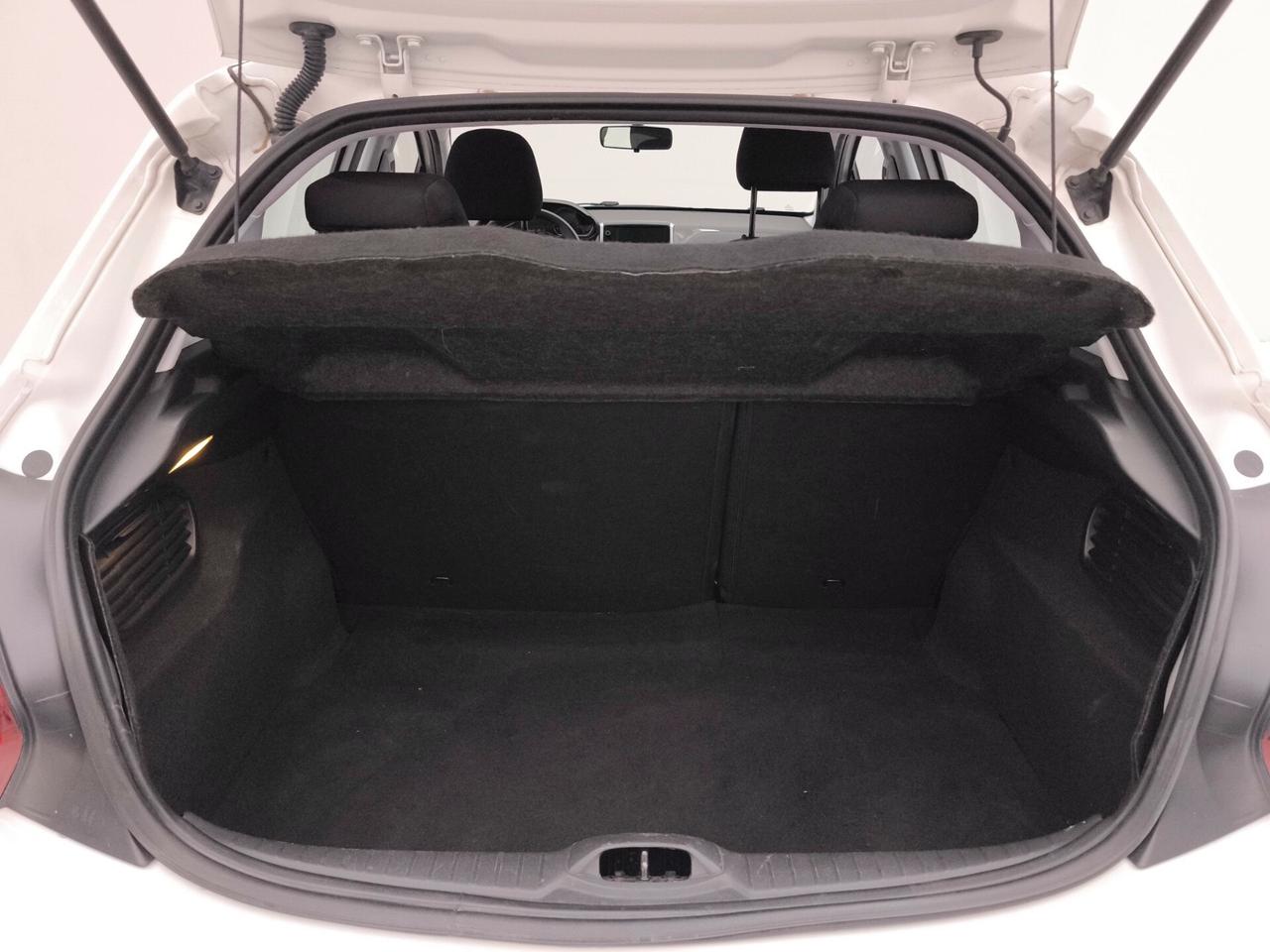 Peugeot 208 1.2 puretech Active s&s 82cv 5p neopatentat