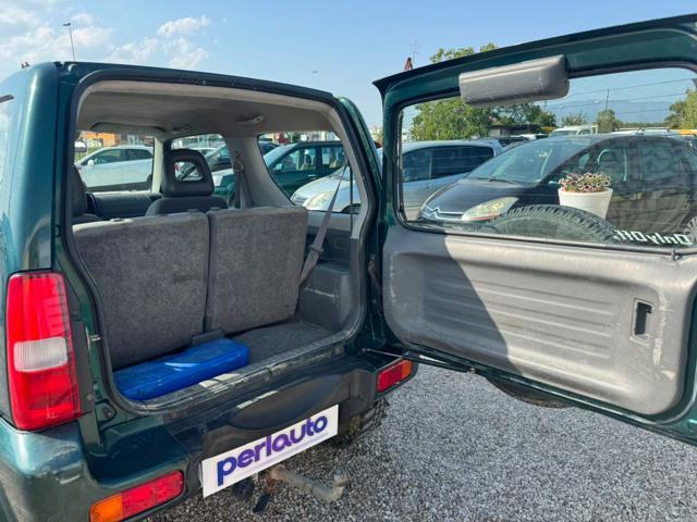 SUZUKI Jimny 1.3i 16V cat 4WD JLX