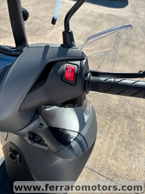 Honda SH 350 Sport ABS grigio NUOVO KM 0