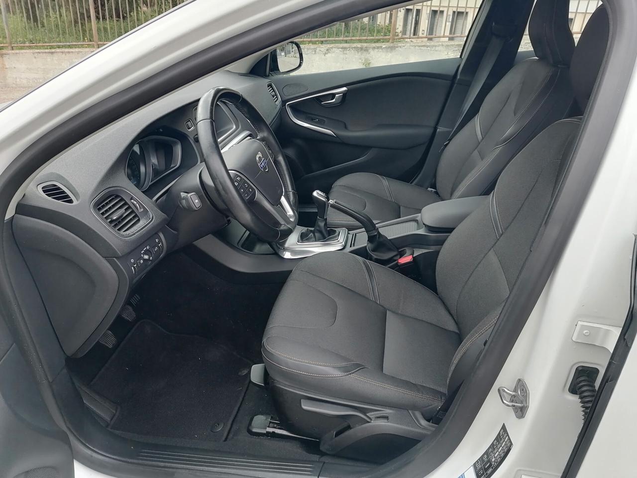 Volvo V40 Cross Country D2 1.6 115cv *52.000 KM**