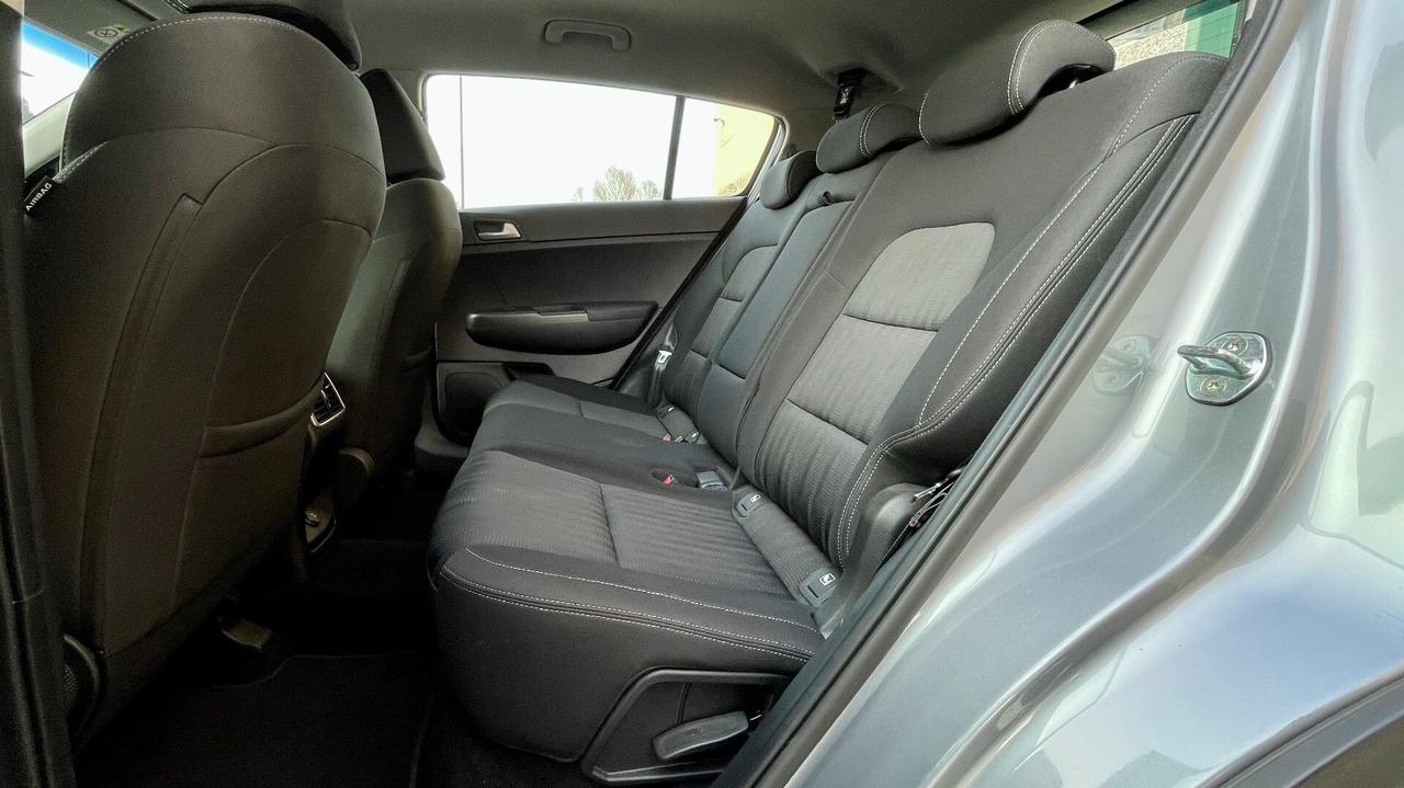 KIA SPORTAGE 1.6 BUSINESS CLASS CRDI DCT7 MH 2WD 136CV - FULL LED, CARPLAY, NEOPATENTATI