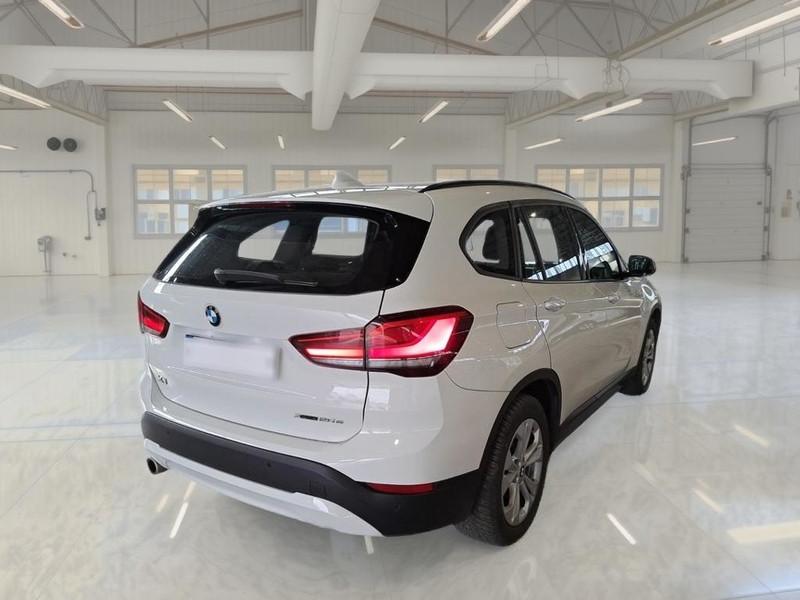BMW X1 XDRIVE 25E BUSINESS ADVANTAGE AUTOMATICO SUV