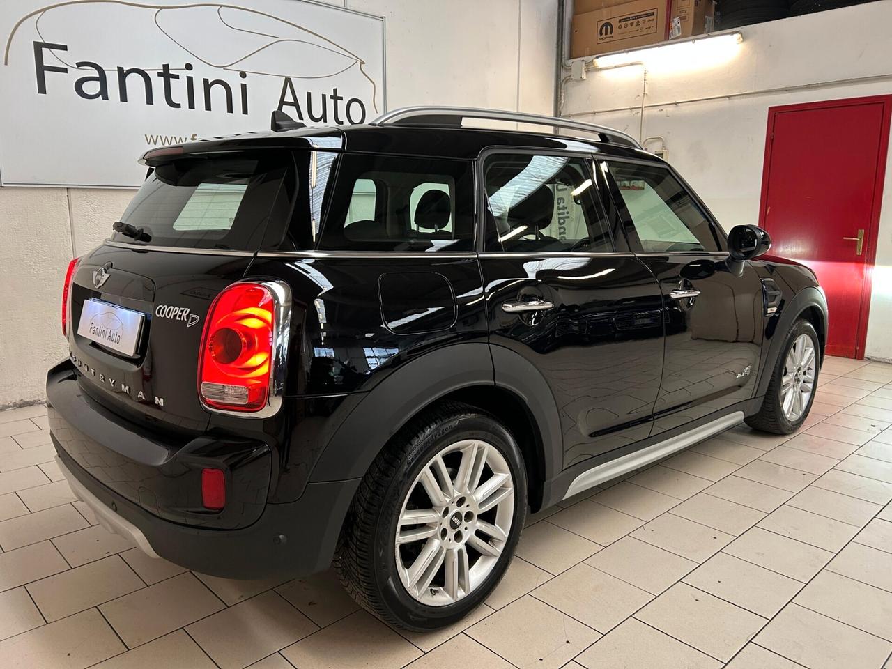 Mini Cooper D Countryman Hype Business 2.0 all4 c.auto-LEGGI SOTTO