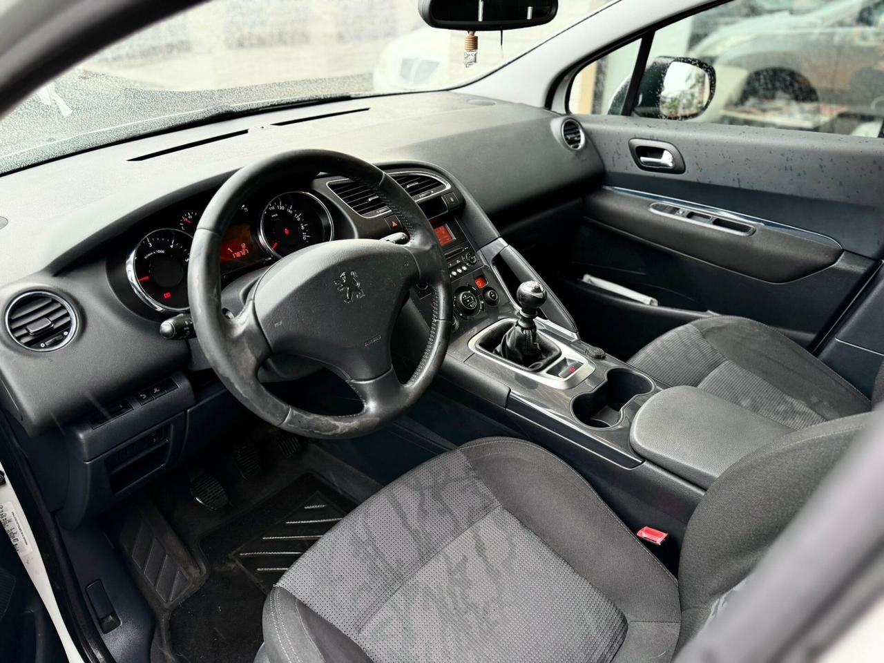 Peugeot 3008 1.6 HDi 110CV Tecno