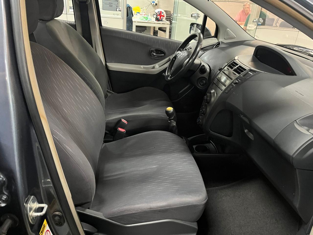 Toyota Yaris 1.3 5 porte
