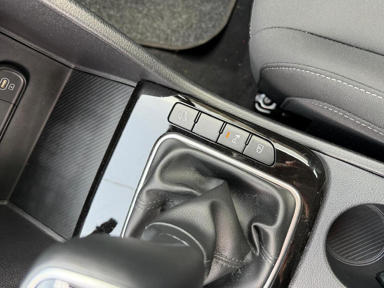 Kia Sportage 1.6 CRDi MHEV Business