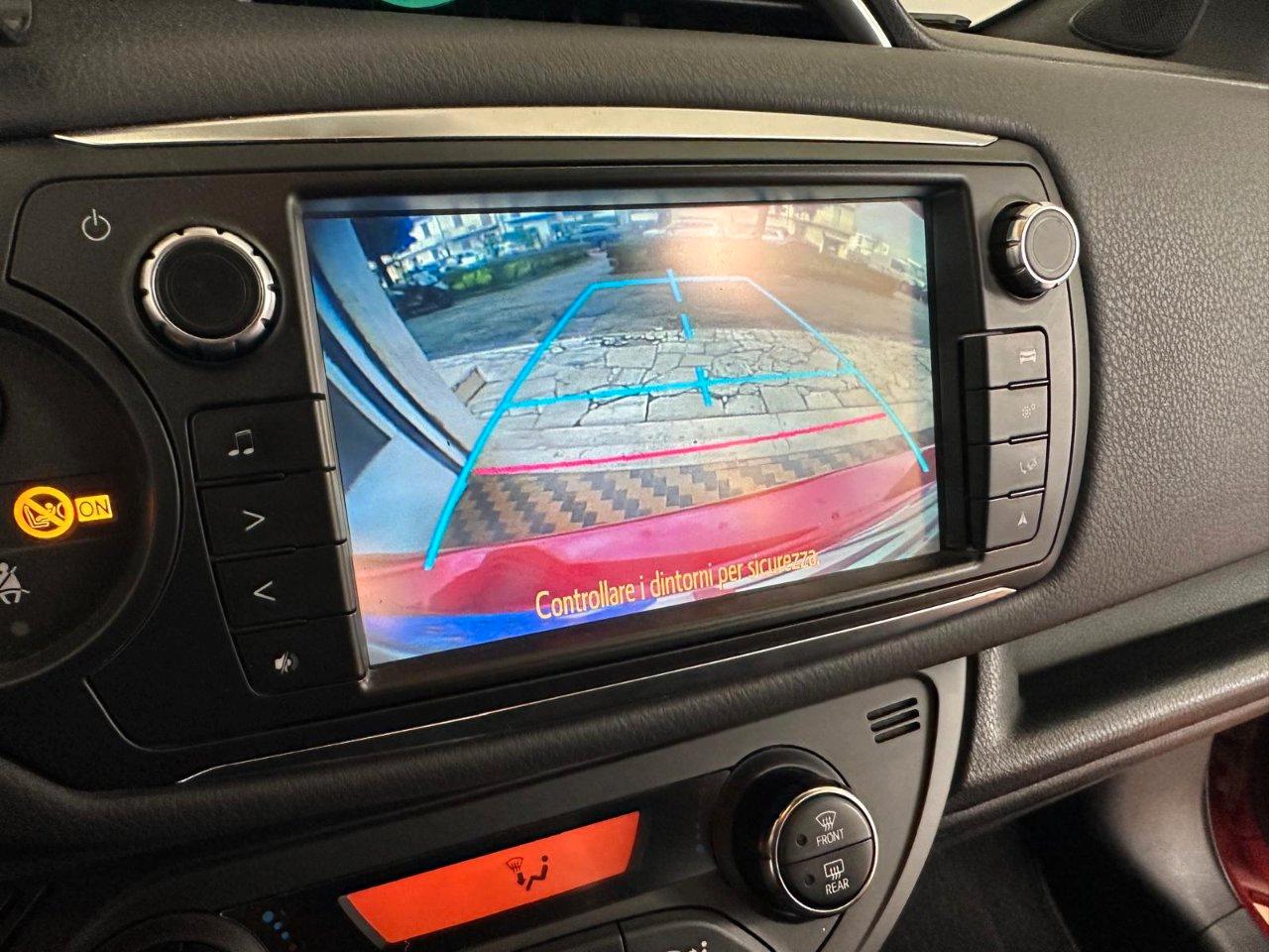 Toyota Yaris 5 Porte Yaris 5p 1.0 Trend Red Edition