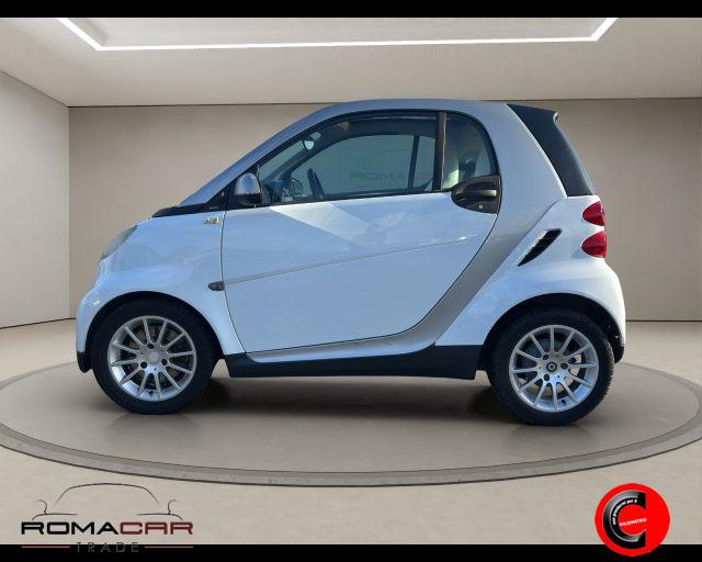 SMART ForTwo 800 33 kW coupé passion cdi