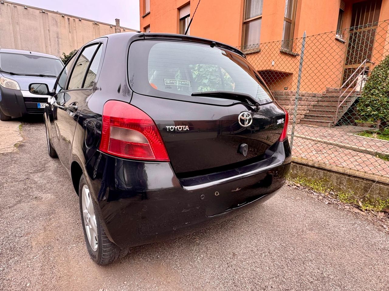 Toyota Yaris 1.3 5 porte