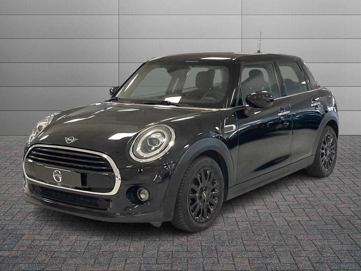 MINI Mini IV F55 2018 5p - Mini 5p 1.5 Cooper Business auto