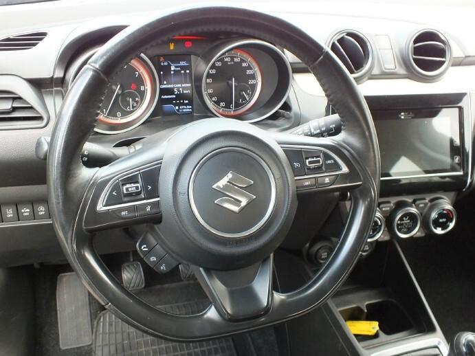 Suzuki Swift 1.2Hybrid*UNIPRO*NEOPATENTATI*NAVI*