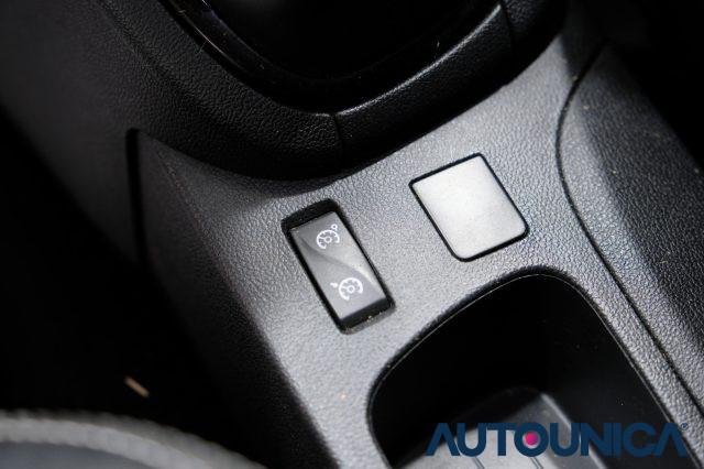 RENAULT Clio TCe 12V 75 CV 5 PORTE MOSCHINO ZEN FULL LED