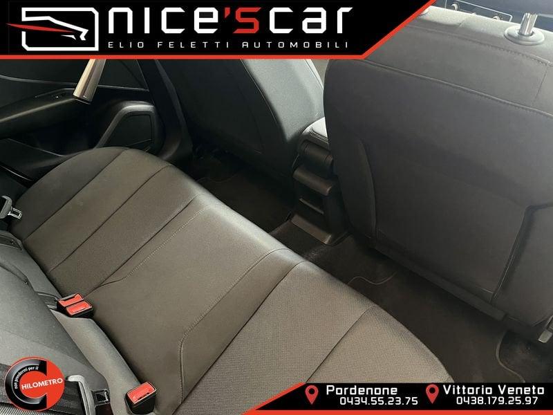 Audi Q2 Q2 35 TDI S tronic Business Sport