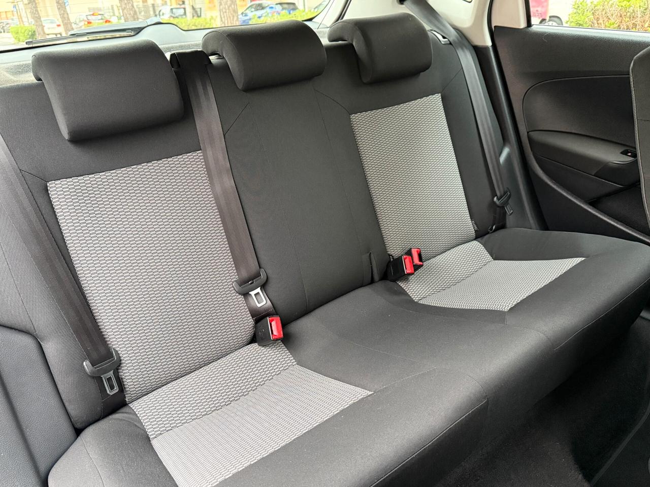 Volkswagen Polo 1.2 TDI 5P. Comfortline - 2012