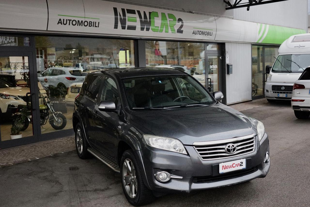 TOYOTA RAV4 CROSSOVER 2.2 D-Cat A/T 150cv EXECUTIVE