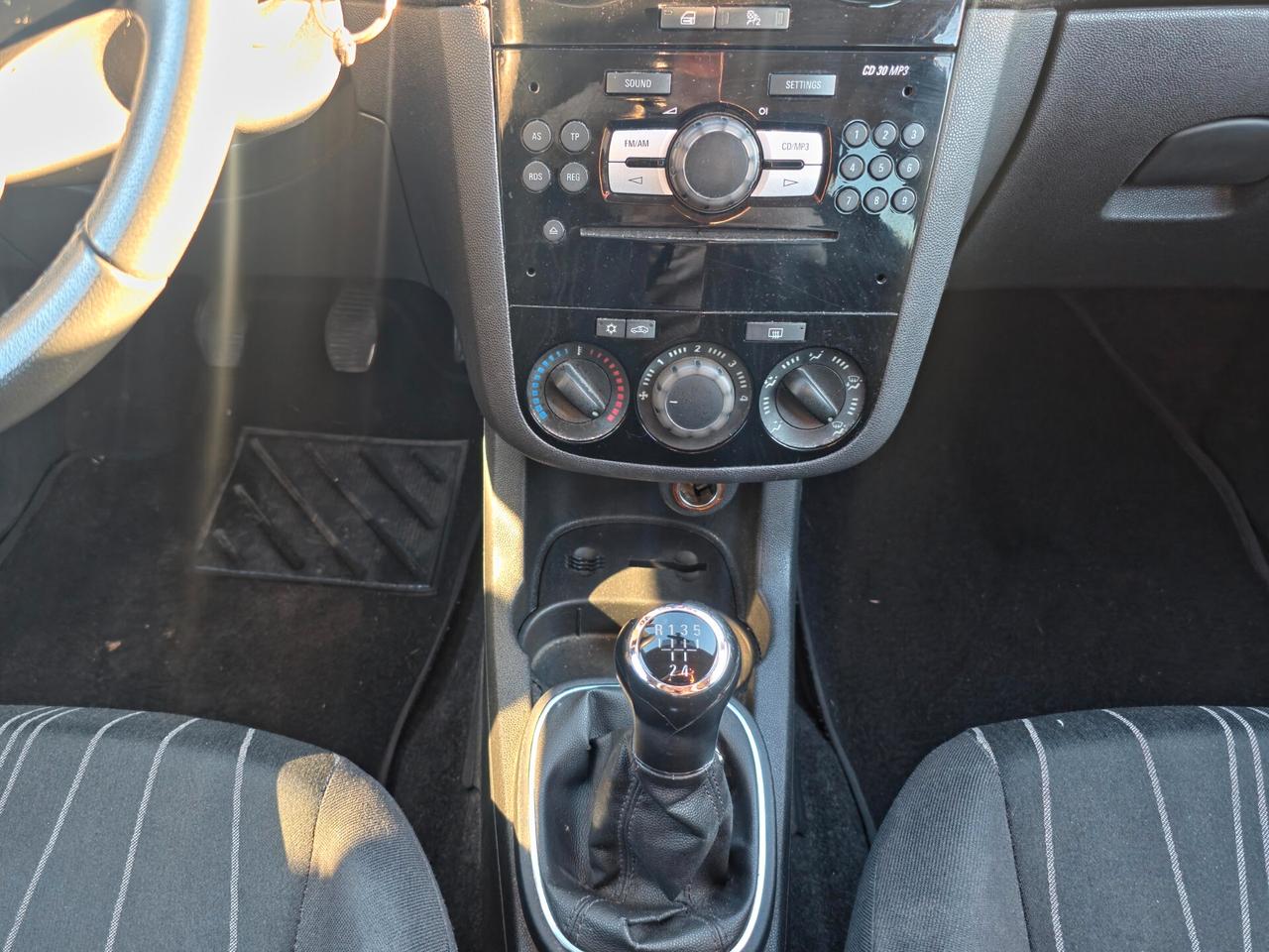 Opel Corsa 1.2 5 porte Edition 2010-E5 GPL Manuale NEO