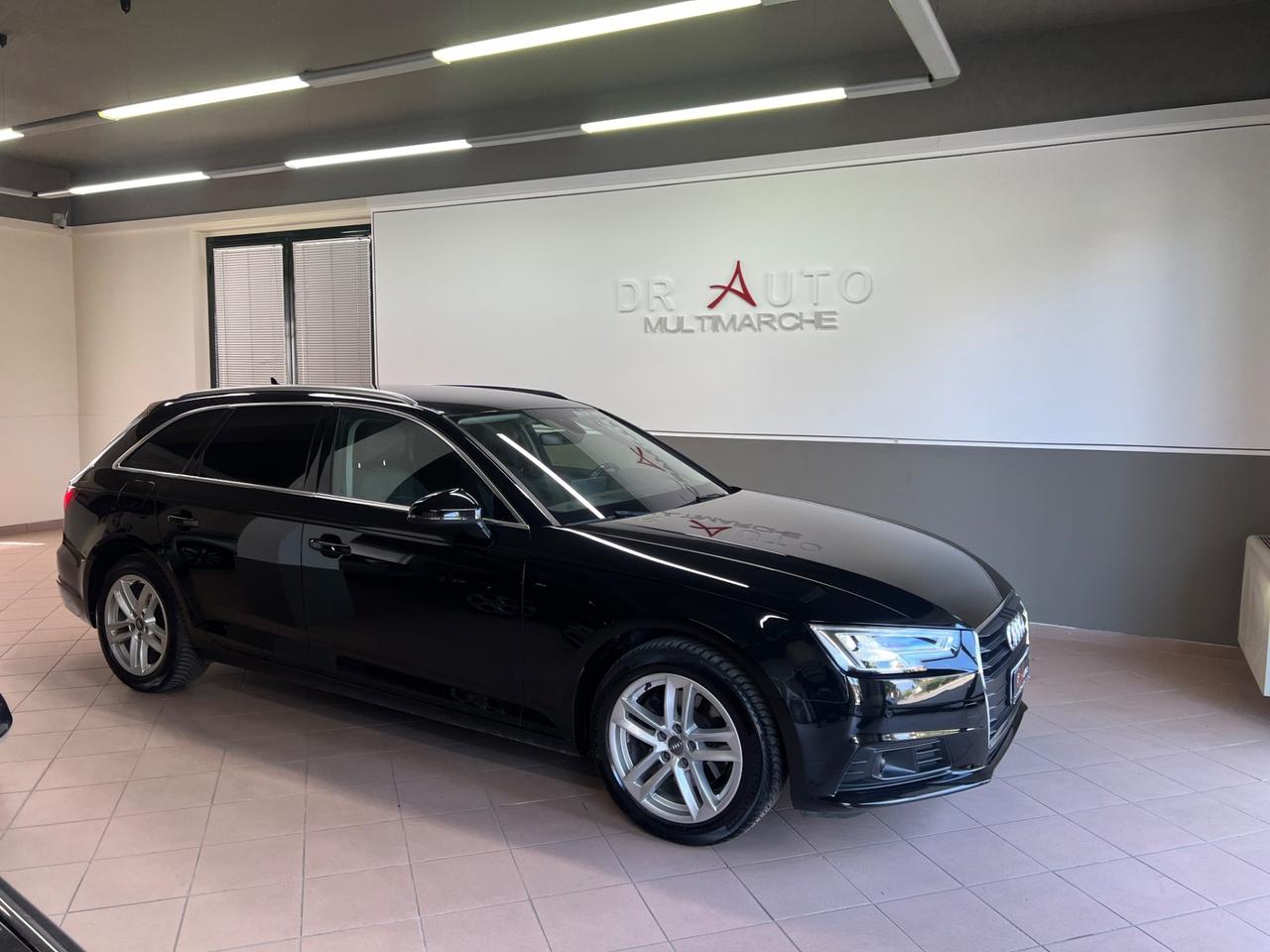Audi A4 Avant 35 TDI S tronic Business