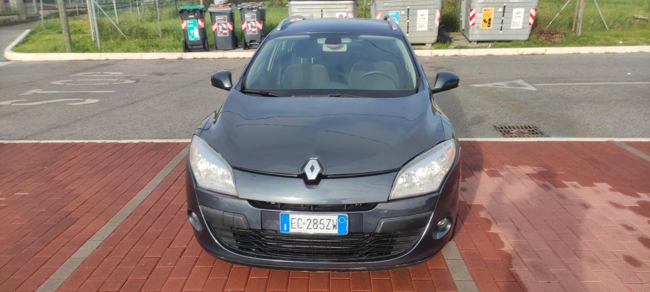 Renault Megane Mégane 1.5 dCi 110CV SporTour Confort