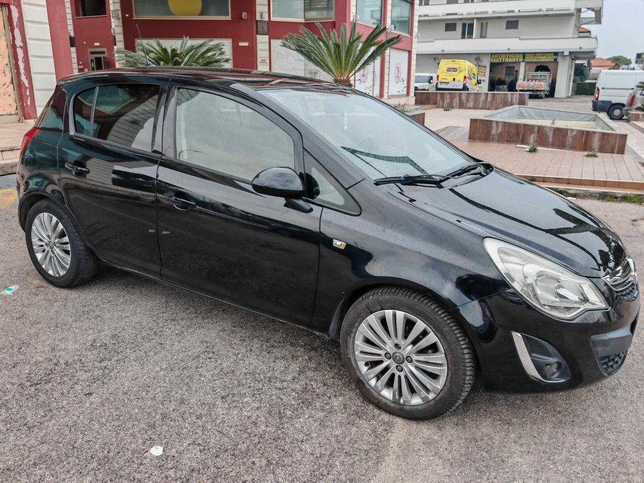 Opel Corsa 1.3 CDTI 95CV uni prop, mai incide, ok neopatentati