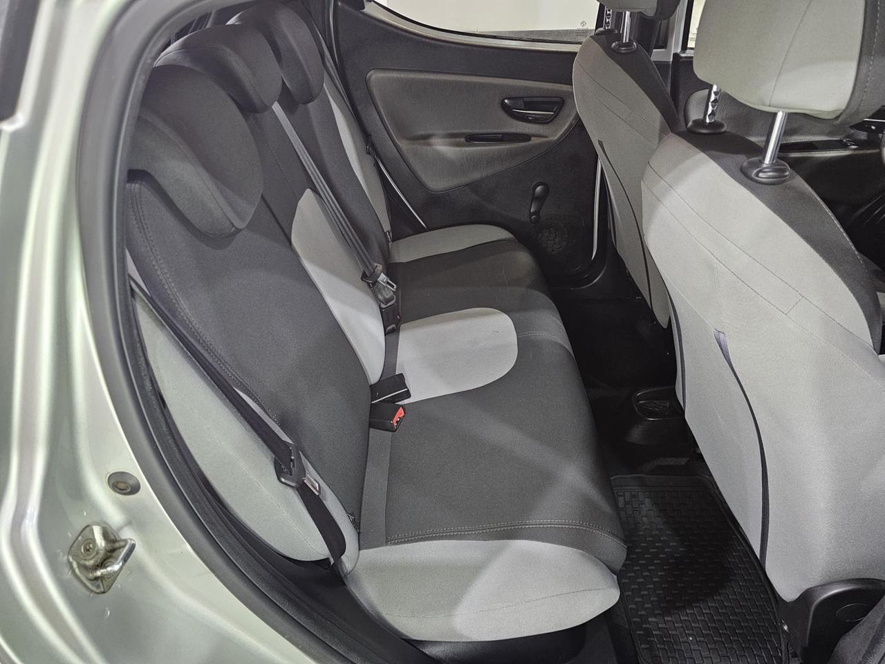 Lancia Ypsilon 1.2 GPL 69cv