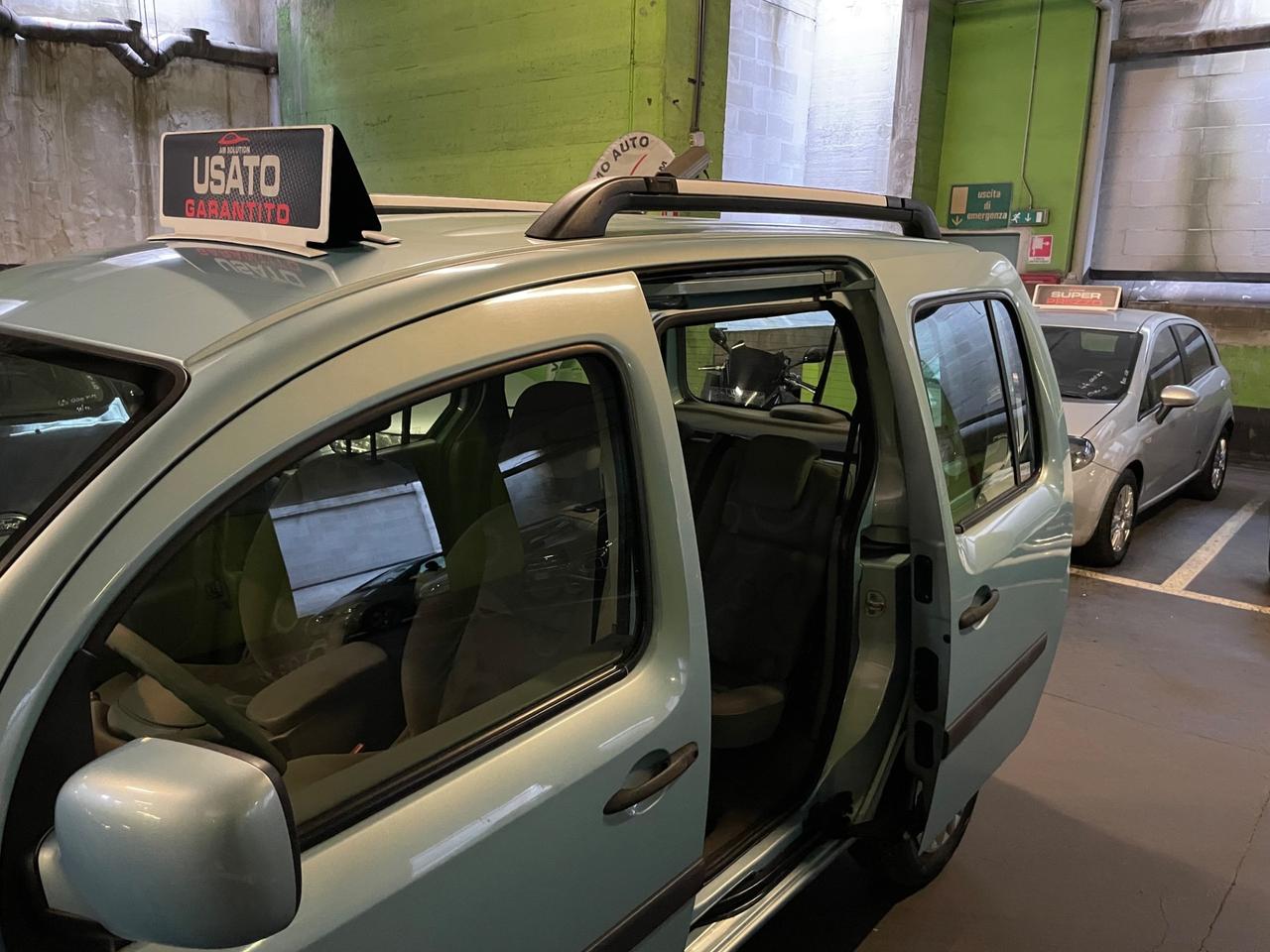 Renault Kangoo 1.6 Neopatentati *anno 2009*